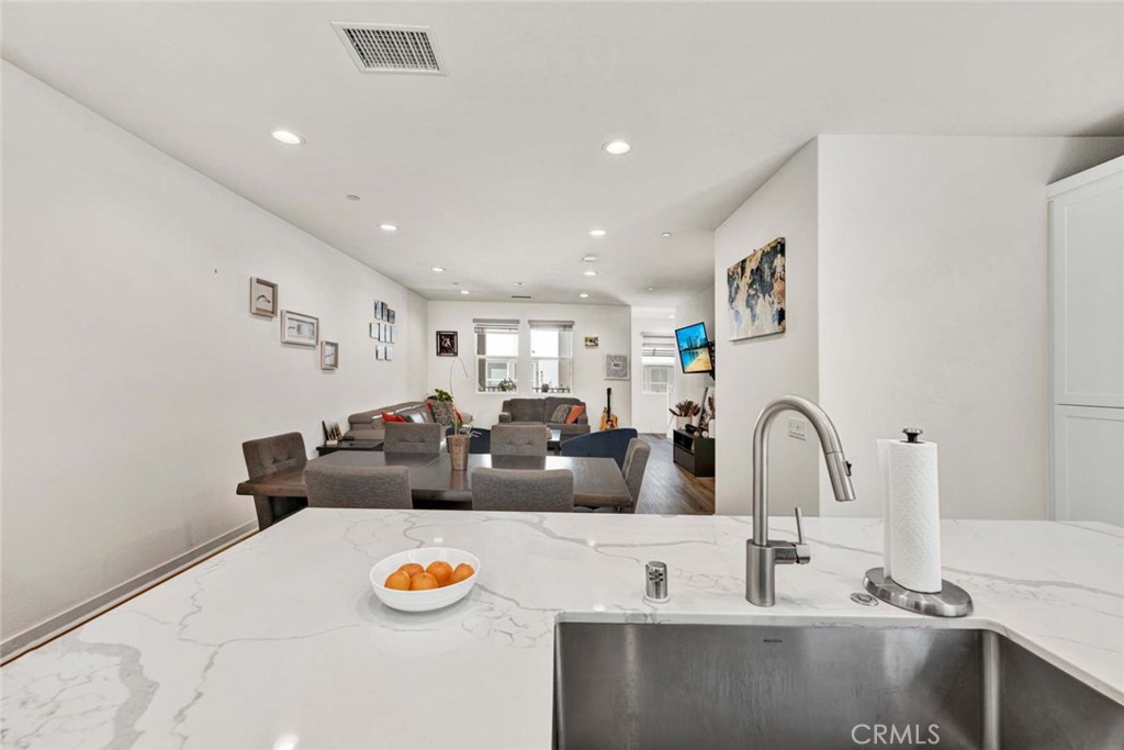 115 Hideaway Loop Property Photo 5