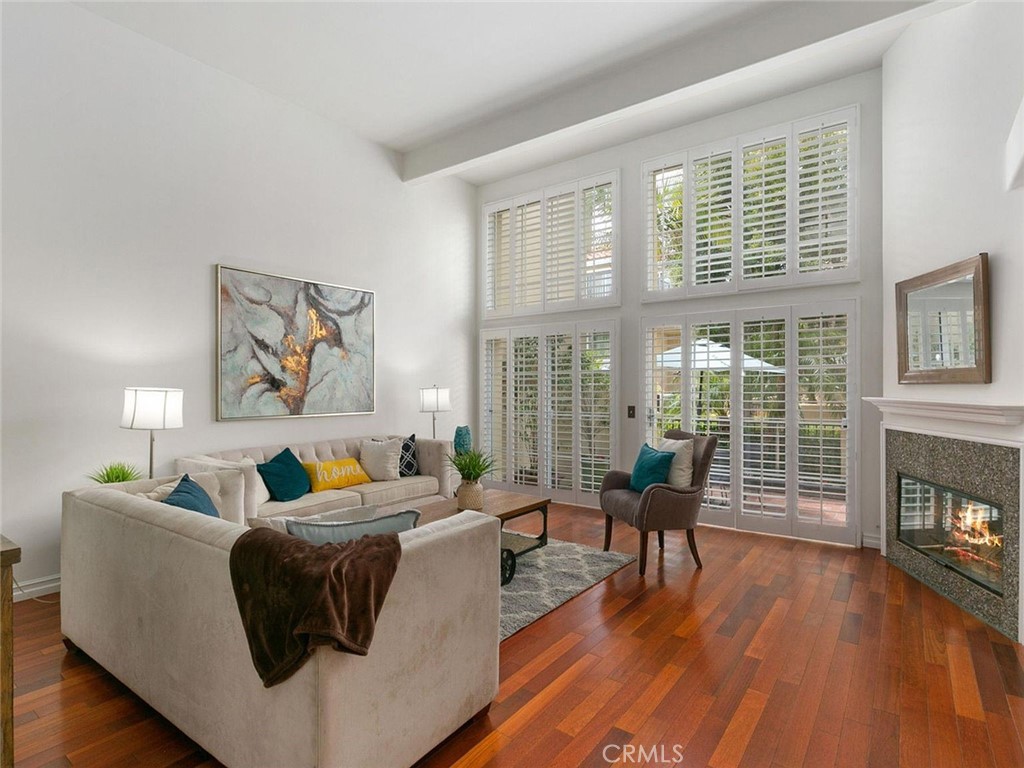 6051 Shadowbrook Circle Property Photo 6