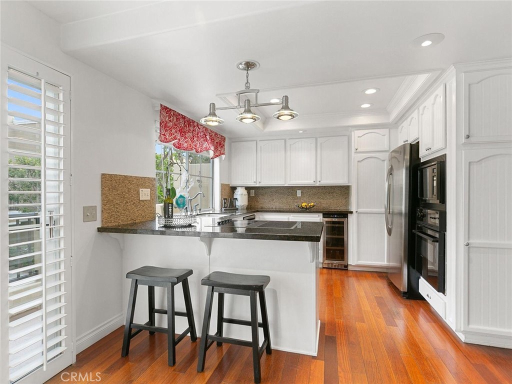 6051 Shadowbrook Circle Property Photo 11