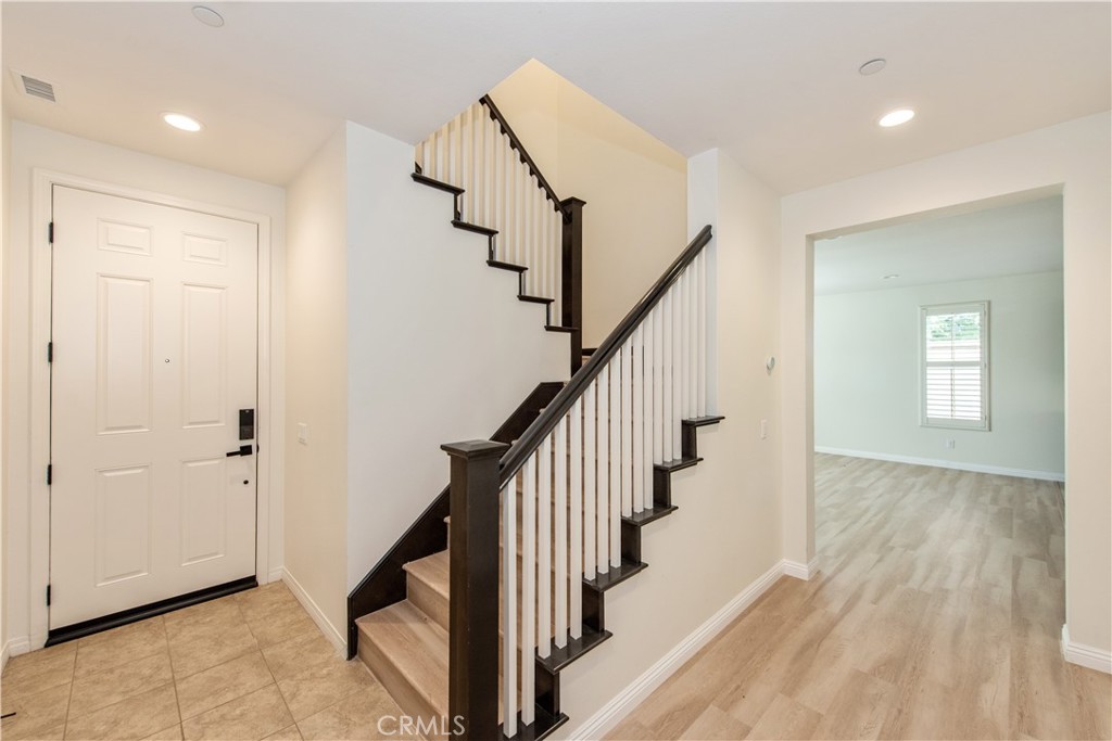 115 Hollow Tree Property Photo 10