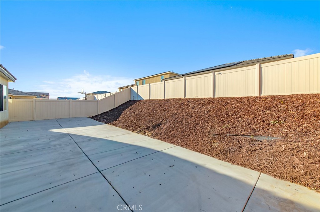 19946 Cara Cara Property Photo 7