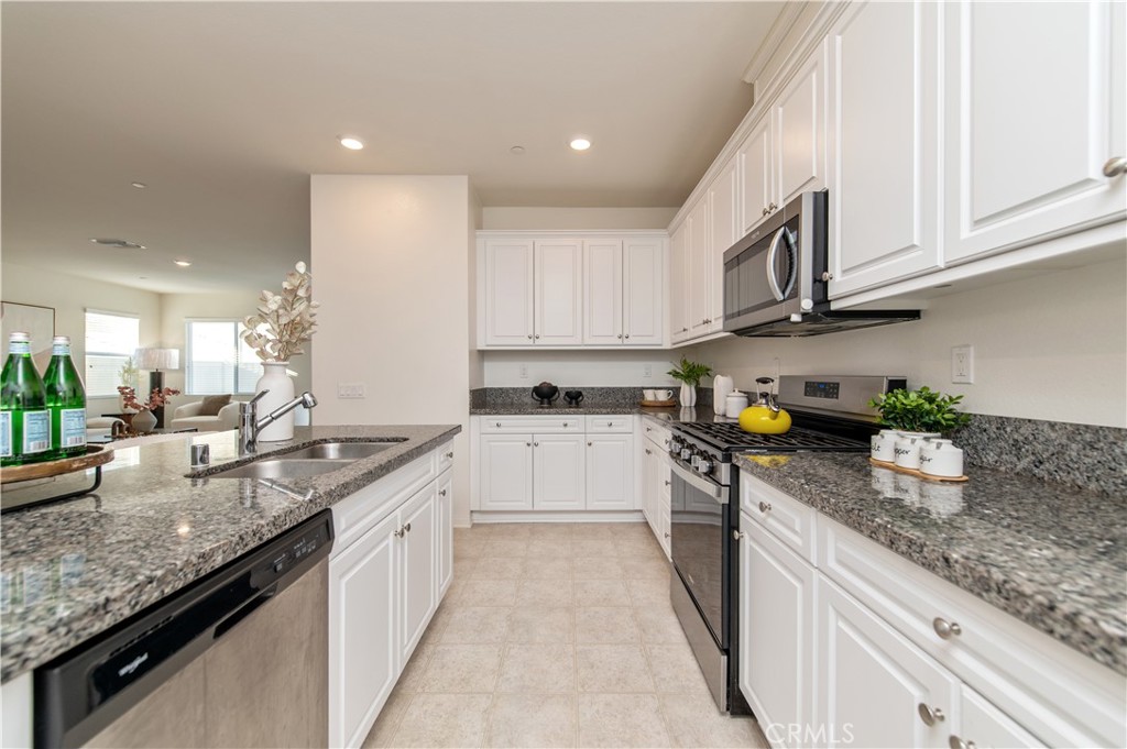 19946 Cara Cara Property Photo 24