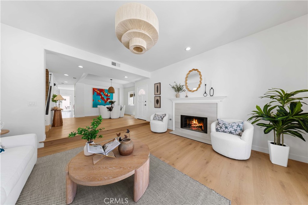 204 Lincoln Ave Property Photo 4