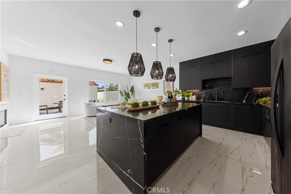 204 Lincoln Ave Property Photo 8