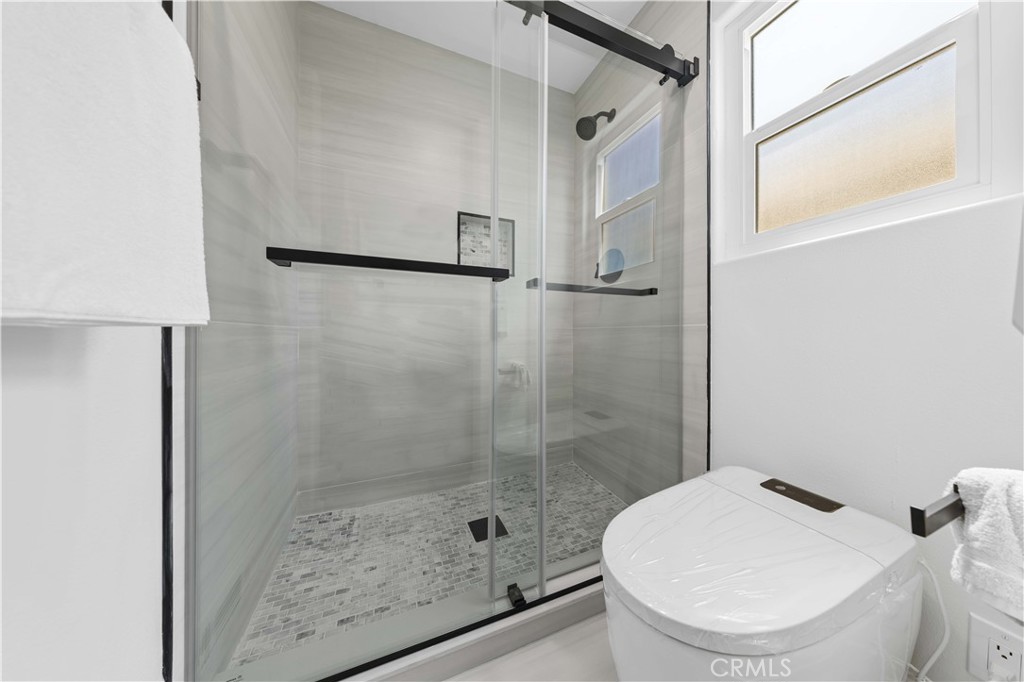 204 Lincoln Ave Property Photo 24