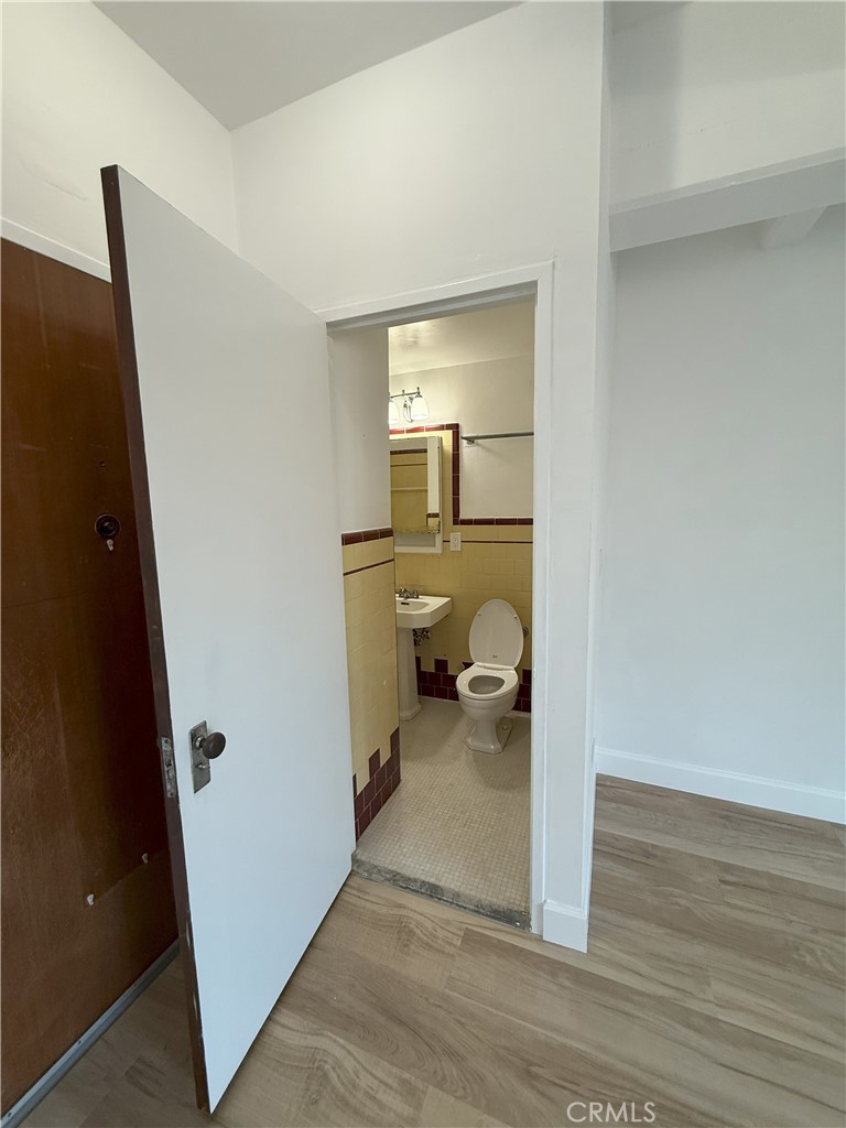 140 Linden Avenue 288 Property Photo 4