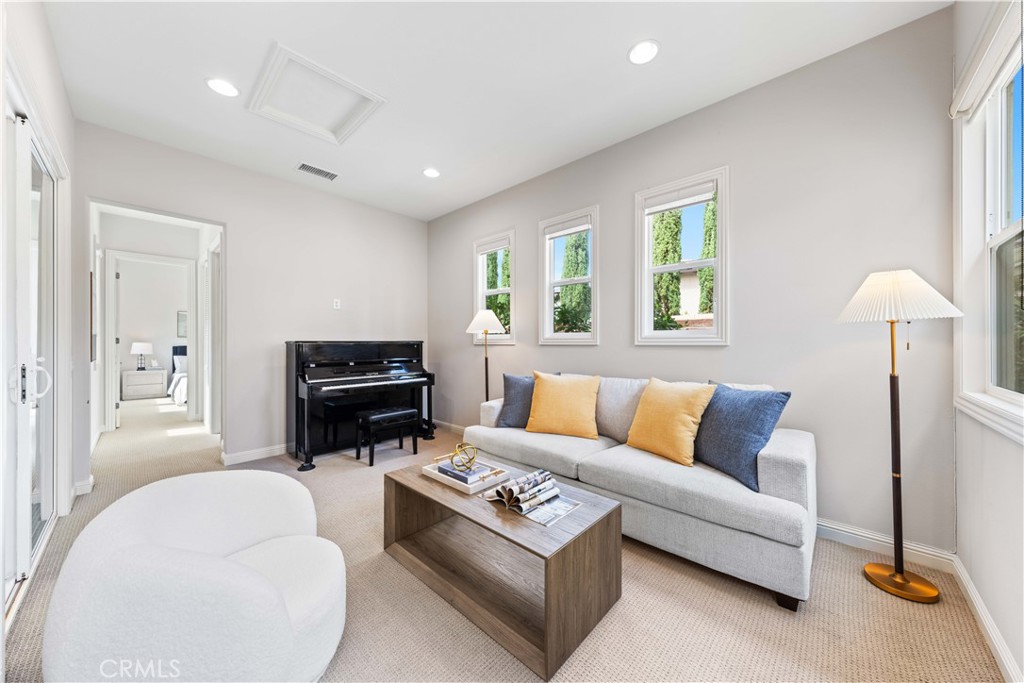 32 Goldenrod Property Photo 31