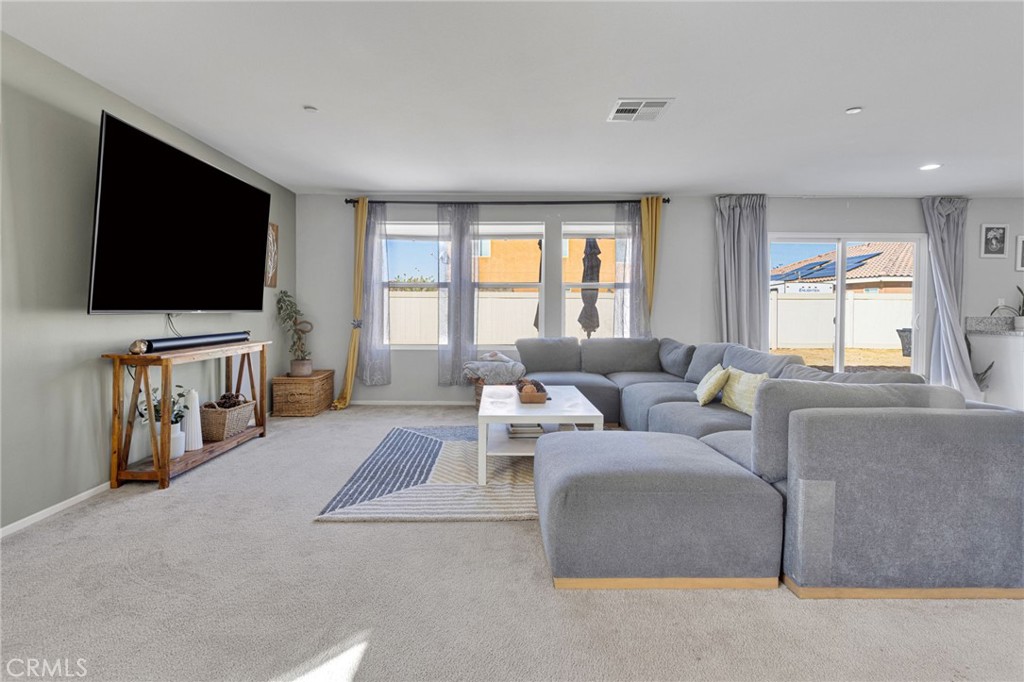 15954 Silver Tip Way Property Photo 7