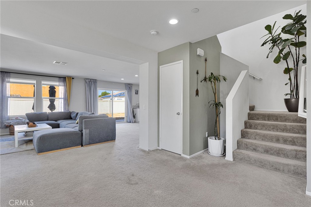 15954 Silver Tip Way Property Photo 12