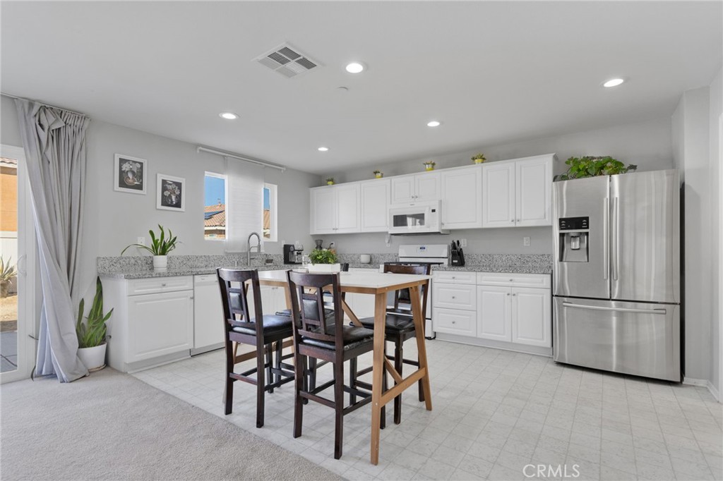 15954 Silver Tip Way Property Photo 14