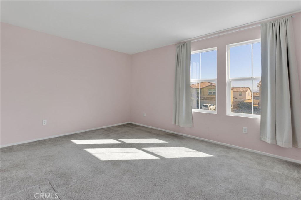 15954 Silver Tip Way Property Photo 31