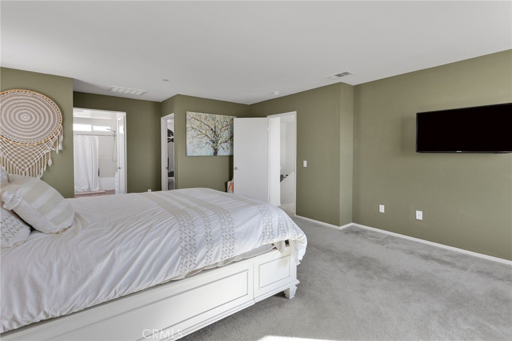 15954 Silver Tip Way Property Photo 37