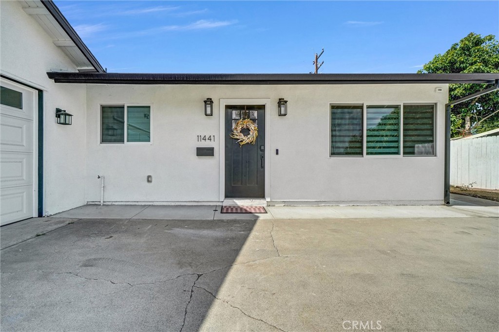 11441 Dolan Street Property Photo 3