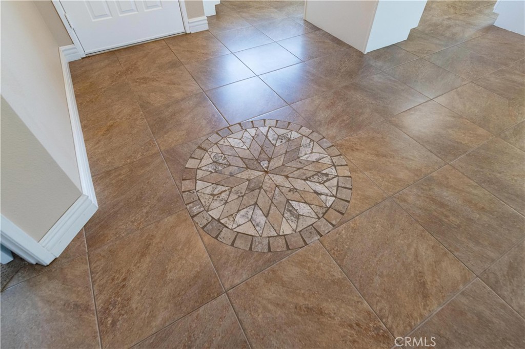 26255 Sunnywood Property Photo 8