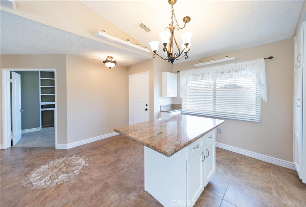 26255 Sunnywood Property Photo 10