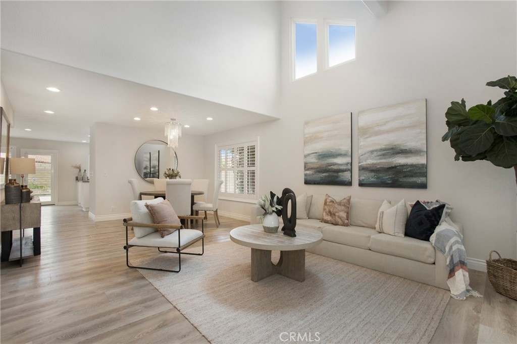 9552 Castine Drive Property Photo 1