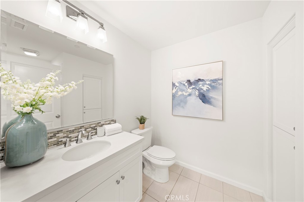 52 Emerald Clover Dr Property Photo 8