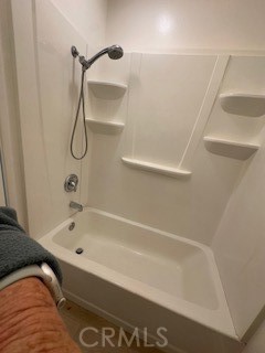 17456 Euclid B Property Photo 5