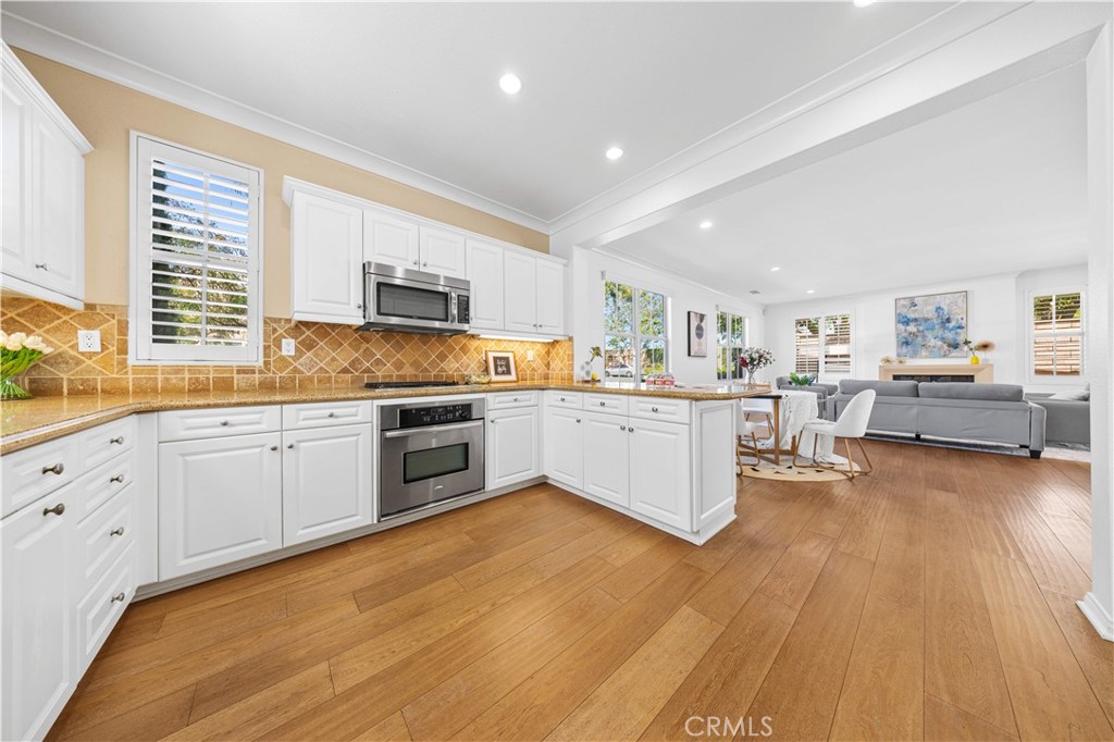 100 Blaze Property Photo 7