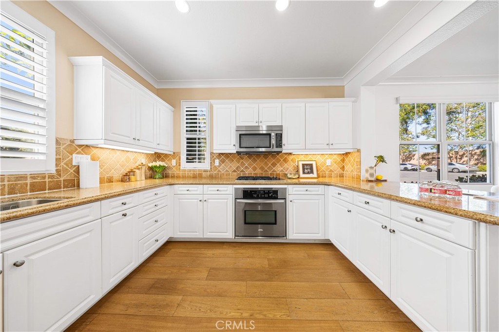 100 Blaze Property Photo 8