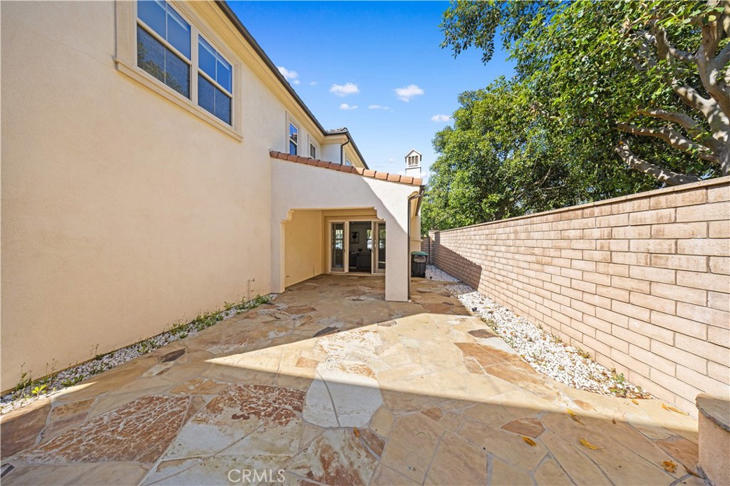 100 Blaze Property Photo 15