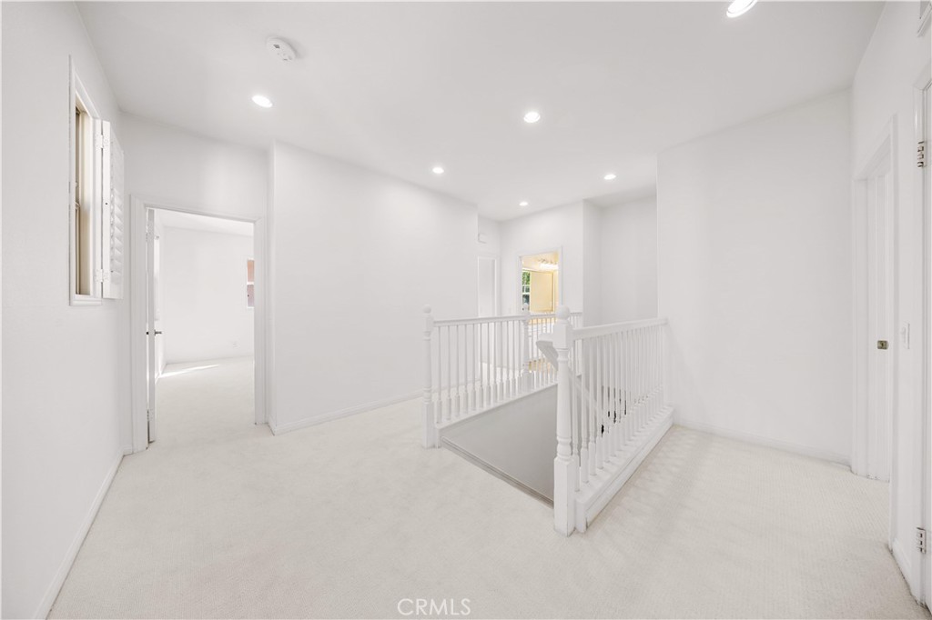 100 Blaze Property Photo 18