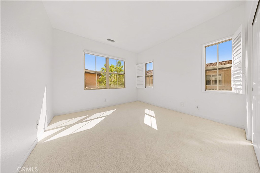 100 Blaze Property Photo 27