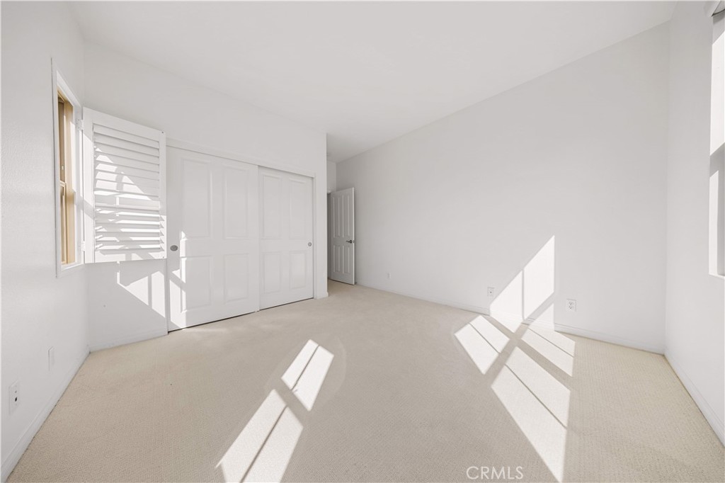 100 Blaze Property Photo 28