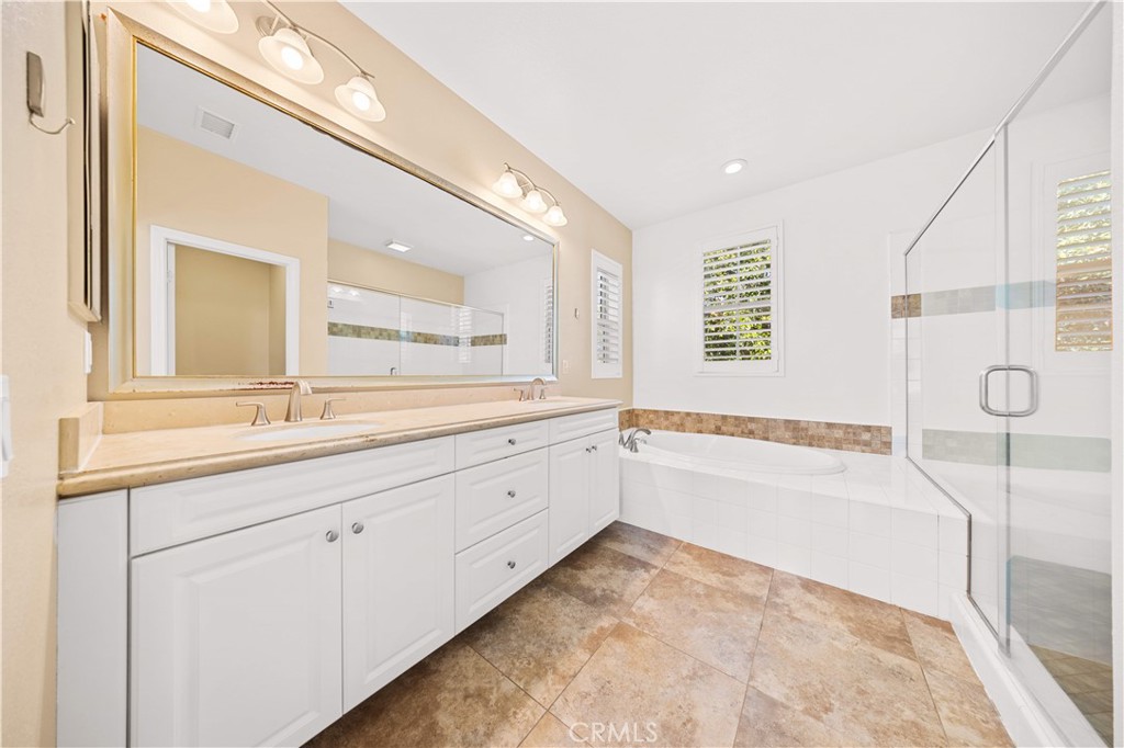 100 Blaze Property Photo 30