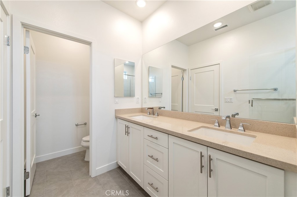 2215 W Orange Ave 12 Property Photo 27