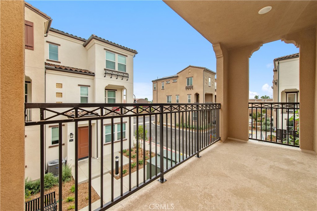 2215 W Orange Ave 12 Property Photo 29