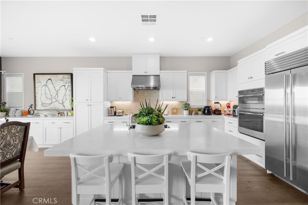 545 Serrano Summit Drive Property Photo 5