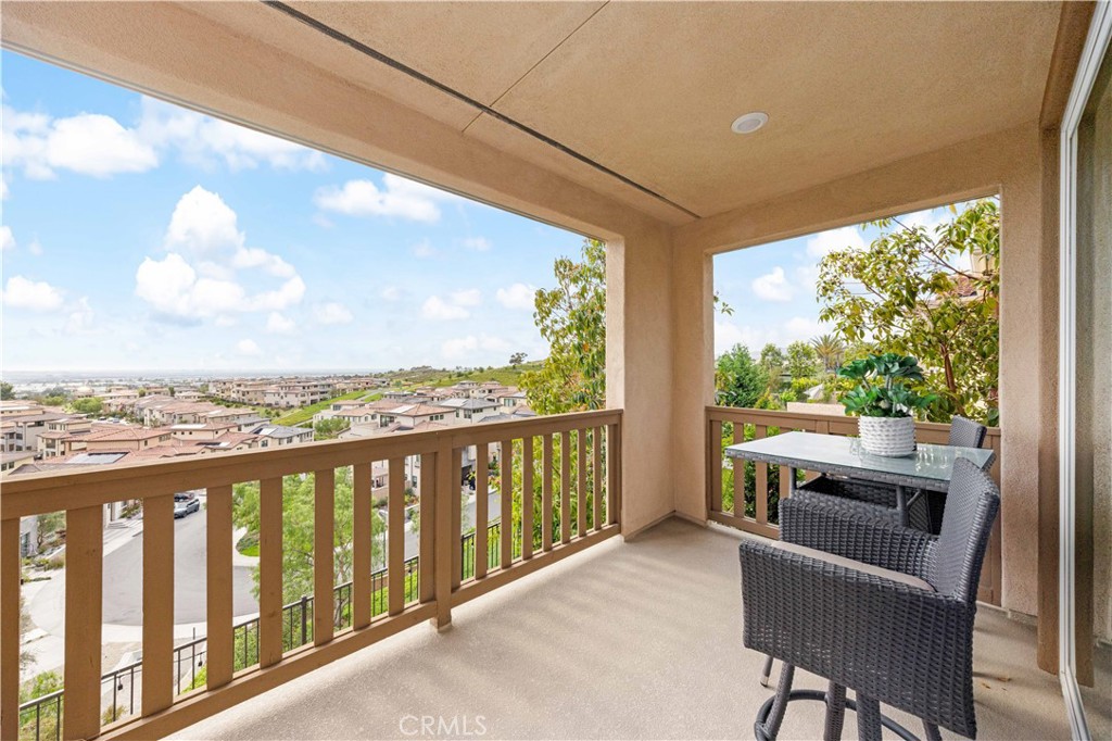 545 Serrano Summit Drive Property Photo 31