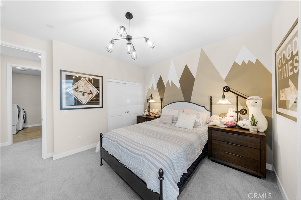 545 Serrano Summit Drive Property Photo 39