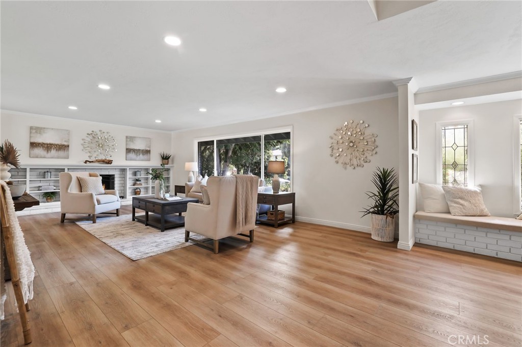 19201 Barrett Lane Property Photo 7