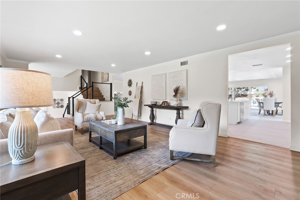 19201 Barrett Lane Property Photo 10