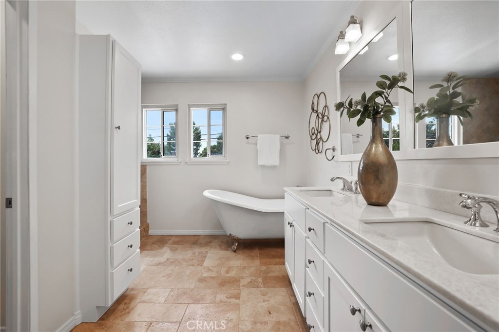 19201 Barrett Lane Property Photo 38