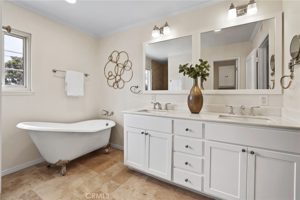 19201 Barrett Lane Property Photo 39