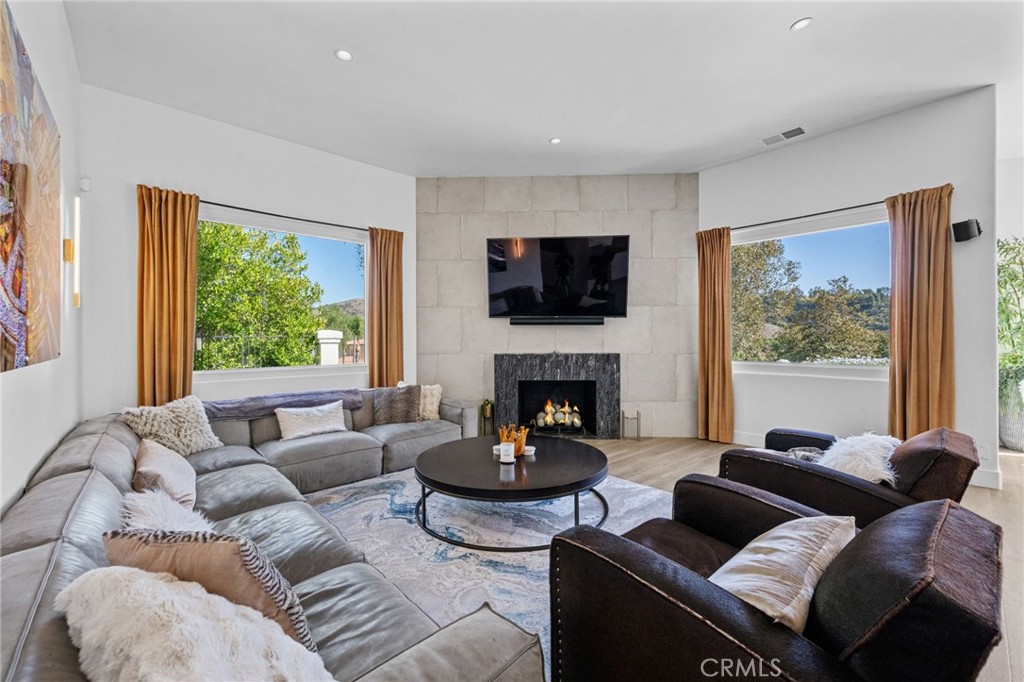 30402 Marbella Property Photo 3