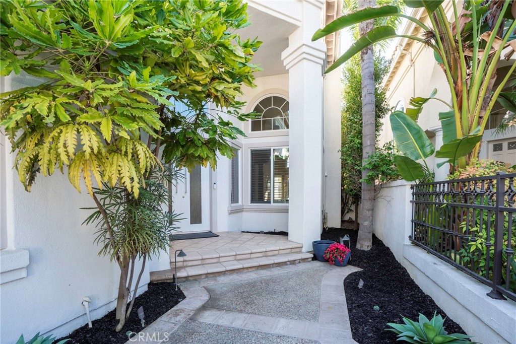 27090 South Ridge Property Photo 4