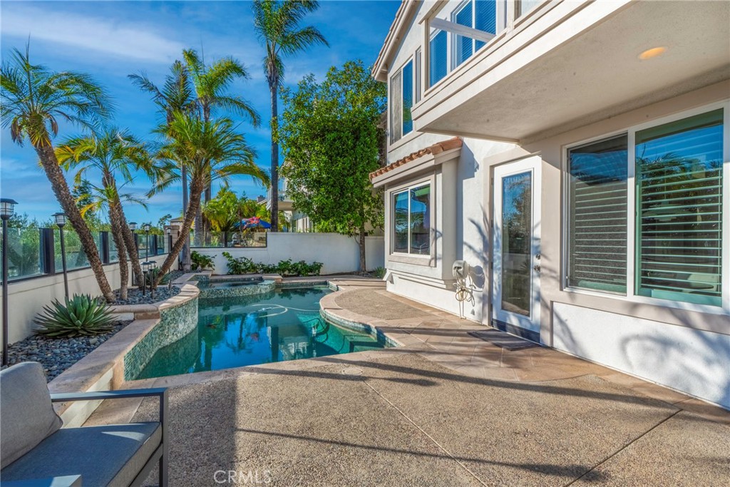 27090 South Ridge Property Photo 5