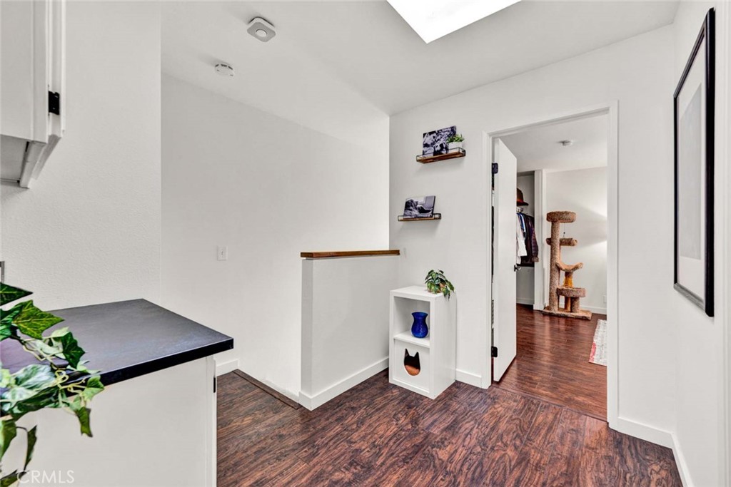 177 N Singingwood Street 22 Property Photo 11