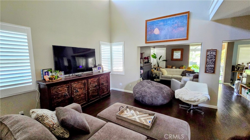 10 Verano Property Photo 6