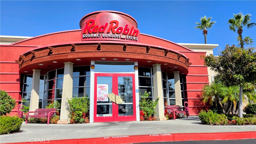 10 Verano Property Photo 13