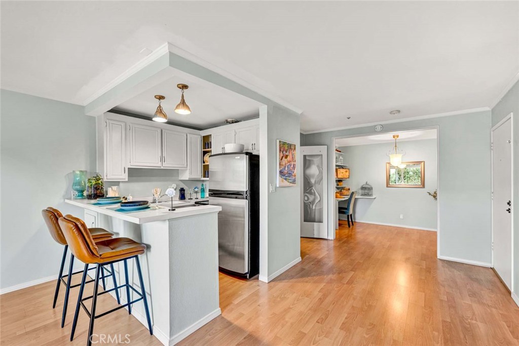 500 Cagney Lane 103 Property Photo 12