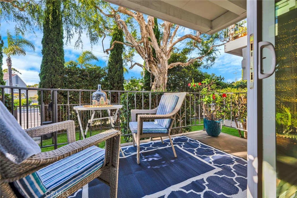 500 Cagney Lane 103 Property Photo 18