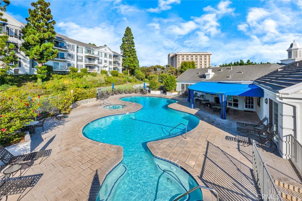 500 Cagney Lane 103 Property Photo 21