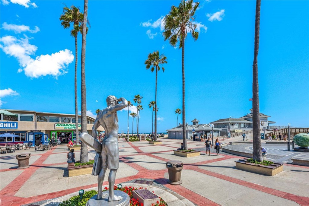 500 Cagney Lane 103 Property Photo 27