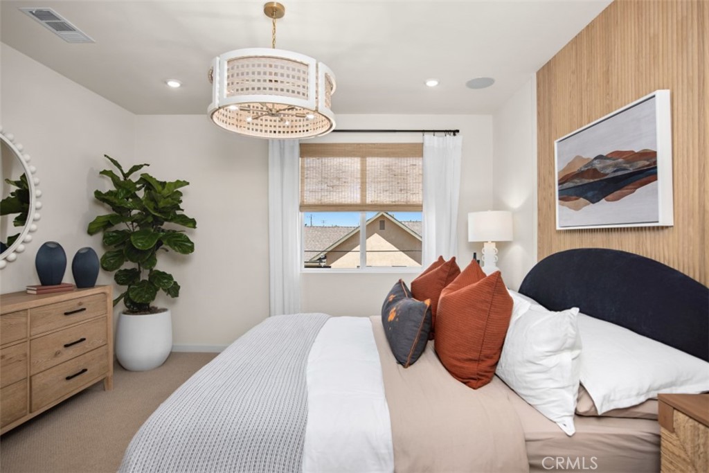 7022 Solara Way Property Photo 14