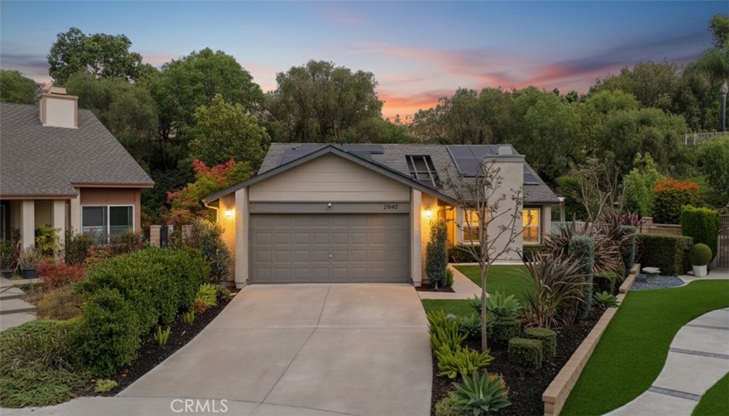 21542 Flamenco Property Photo 4